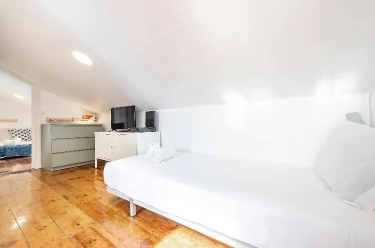 Whome The Loft In Principe Real 리스본 아파트